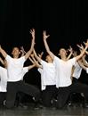 [2013期末考试]男舞三年级节目《葡萄熟了》